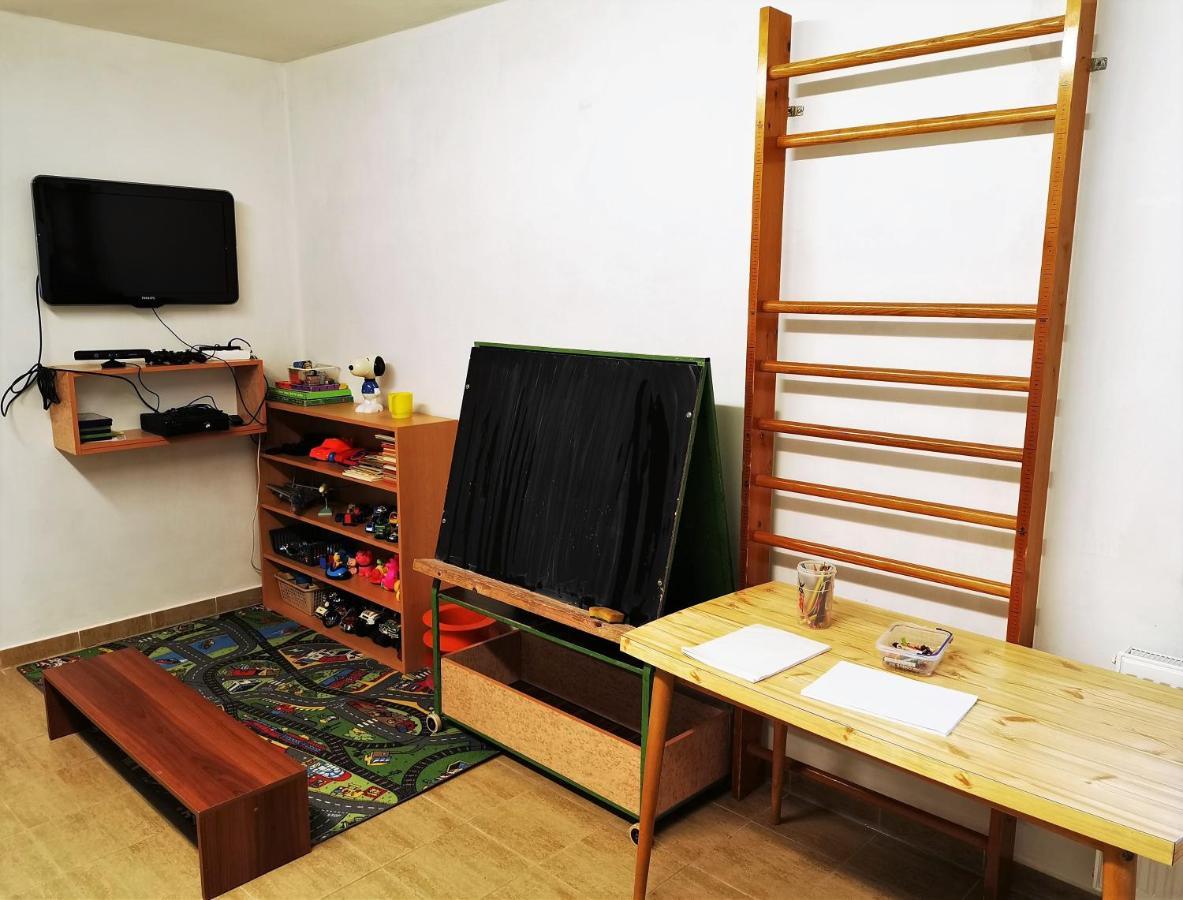 Apartmany Nad Rekou Svoboda nad Úpou エクステリア 写真